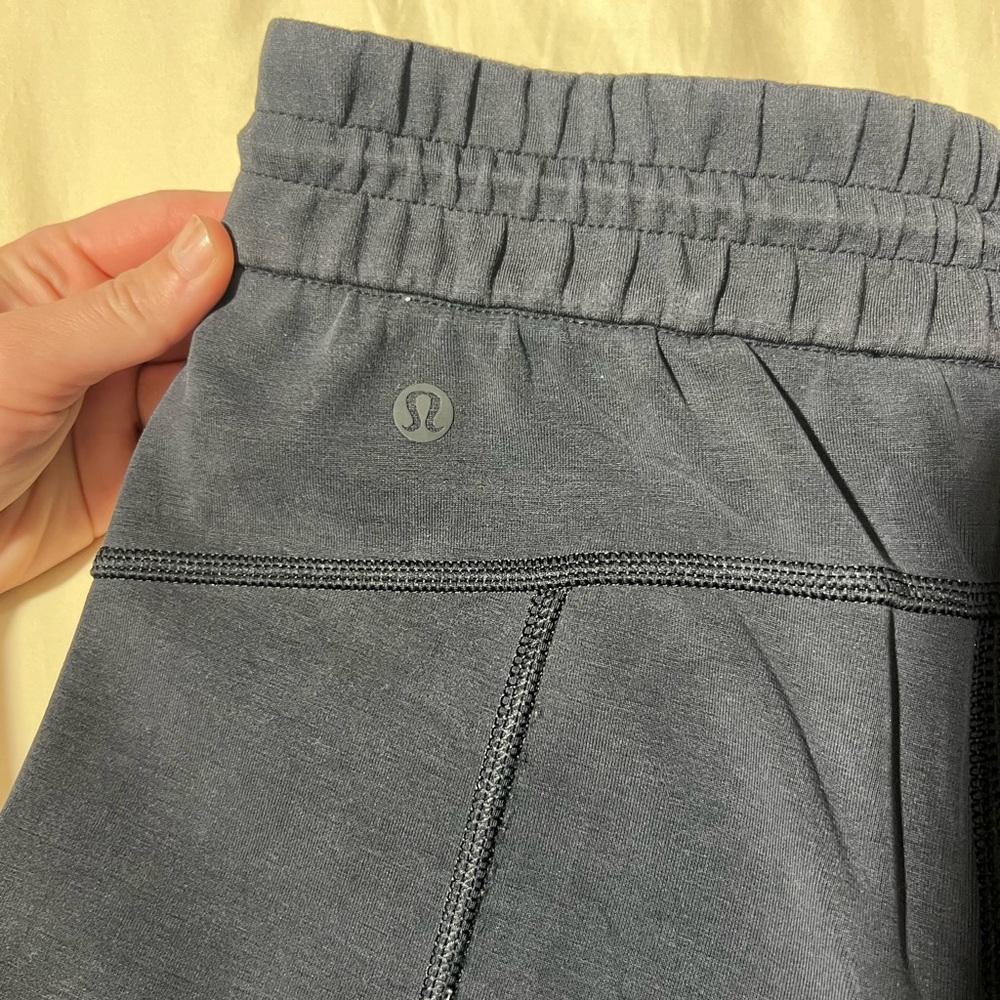 Lululemon softstreme pants - Picture 3 of 5